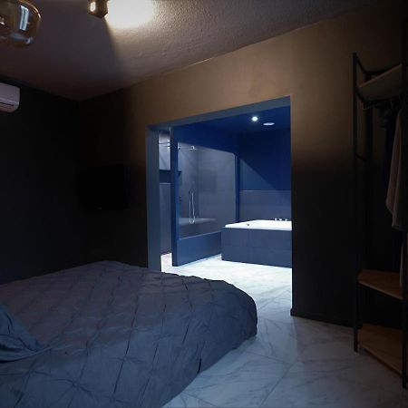 La Suite - Loft Spa Tavernes Exterior foto